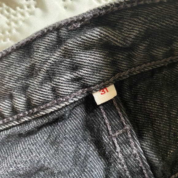 Levis’s mom jeans - Picture 4 of 10